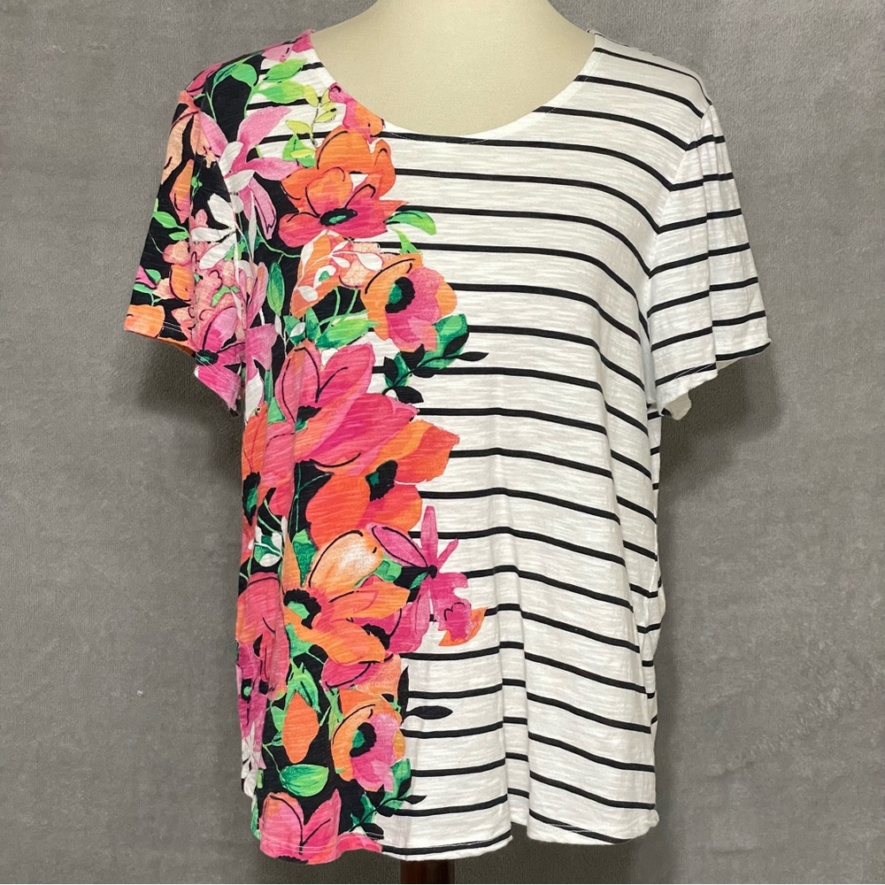Chico’s Size 2 (US L=fits 12–14)floral Stripe Cotton Tee Shirt Short Sleeve Top